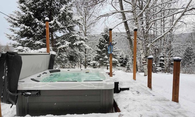 Saint-Michel-des-Saints Casa | Chalet Nakamo, cerca de senderos de motos de nieve