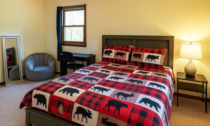 Albrightsville Casa | Cozy Wooded Escape