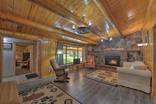 Pinedale Casa | Cozy WY Home Rivers, Lakes, Mountains, Wildlife