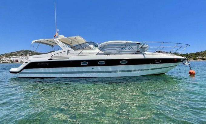 Sant Adria de Besos Alquiler De Eote | Cozy yacht lodge in Barcelona with boat tour option