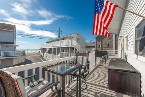 York Beach Apartamento | Cozy York Studio with Ocean View, Steps to Beach!