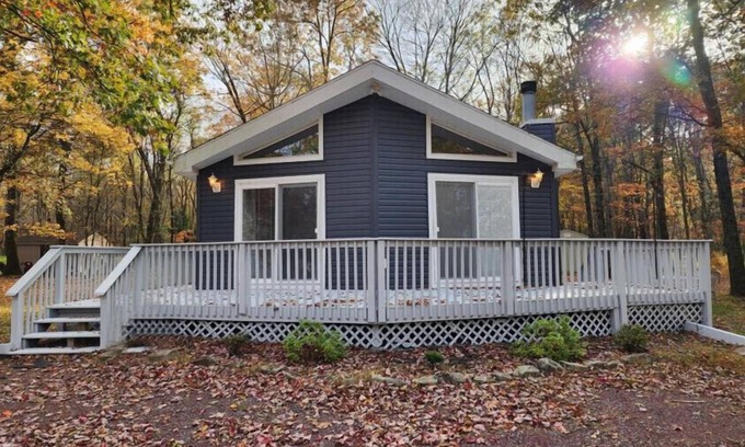Albrightsville Cabaña | CozyCottage/Pet friendly Nr Waterparks/Ski Resorts