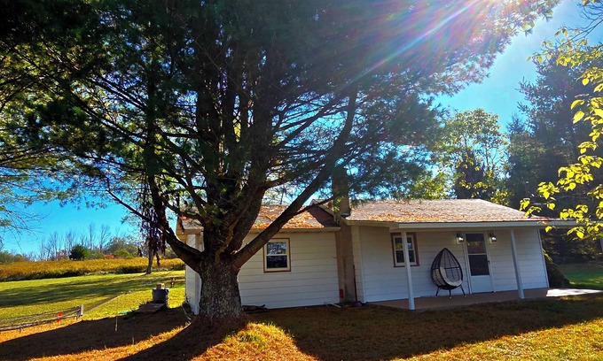 Beach Lake Cabina | 🐻CozyCubCabin@Beach Lake/Lake Wallenpaupack/Ski Resorts/Leaf Foilage