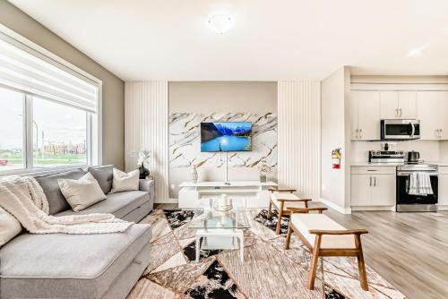 Calgary Casa | Cozyhub Vacation Rental Calgary-3Bedroom with AC
