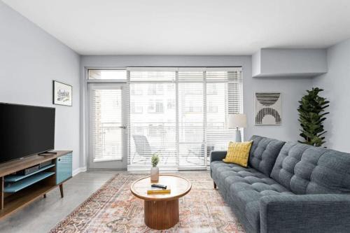 Cole-Noble District Apartamento | CozySuites l Dream 1BR, Monument Circle, Indy