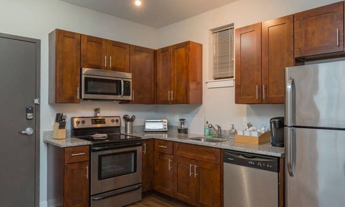 Music Row Apartamento | Cozysuites Music Row Stylish 2br-free Parking 59