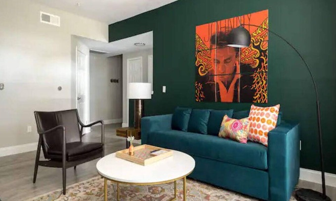 McNeil Apartamento | Cozysuites Stunning 1BR Condo in Mountain Resort #2008