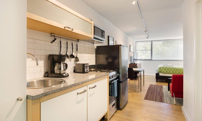 Brookwood Apartamento | CPH Secluded Studio Safe Serene and Serviced