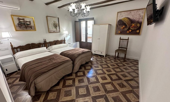 Lerin Casa | CR Las Mariposas: Una joya del siglo XVI en el corazón de Navarra