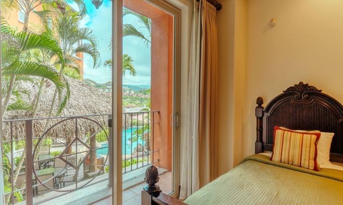 Herradura Apartamento | CR Luxury Montebello 1D 3 Bdrm
