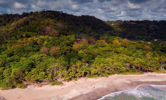 Playa Hermosa Cóbano Casa | Un tesoro arquitectónico en el corazón de Hermosa
