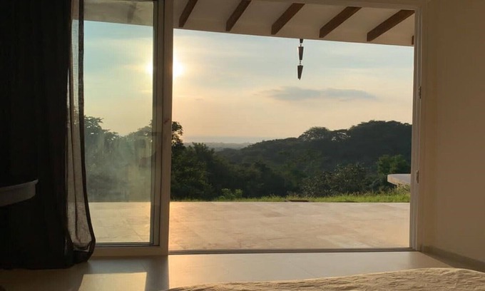 Playa Negra Casa | Casa con Terraza y piscina.