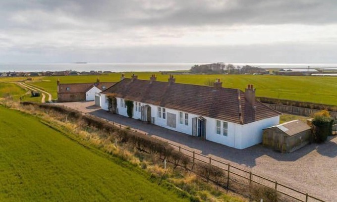 Anstruther Cabaña | Cradle Cottage - una cabaña con capacidad para 4 personas en 2 dormitorios