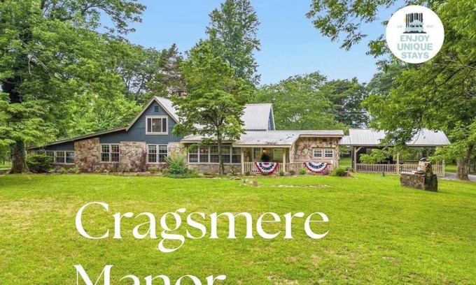 Mentone Casa | Cragsmere Manor | Luxury Estate & Event Space