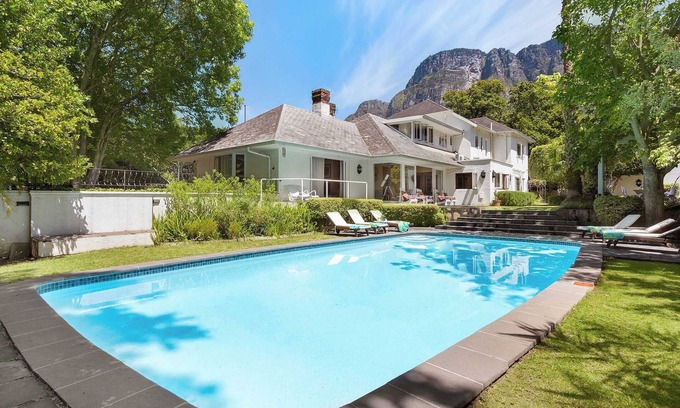 Newlands Villa | Craiglea Villa - Newlands Cape Town
