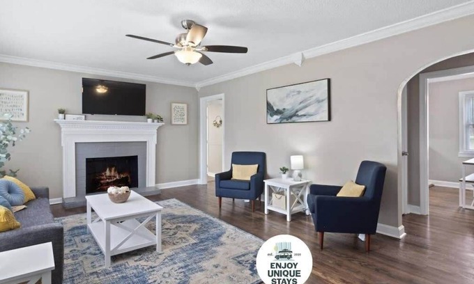 Flintstone Casa | Creek Valley House: cozy, quiet, & peaceful!