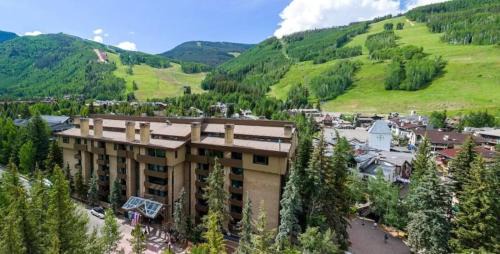 Vail Apartamento | Creekside 2 Bedroom Condo In Vail Village Near Covered Bridge