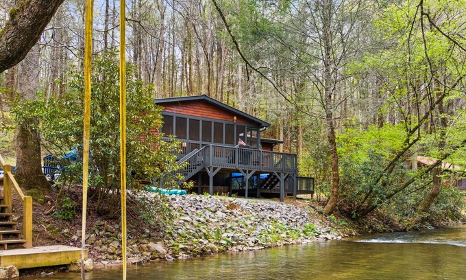 Cashes Valley Casa | Creekside Adventure! 10 steps from the cascading and gentle Fightingtown Creek
