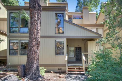 Kings Beach Casa | Creekside at Kingswood