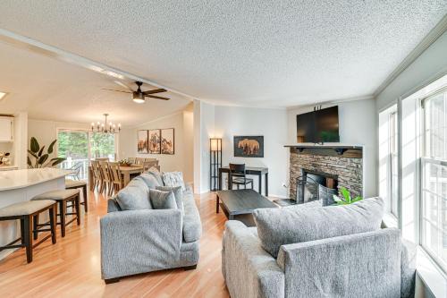 Tannersville Casa | Creekside Catskills Getaway Near Hunter Mountain