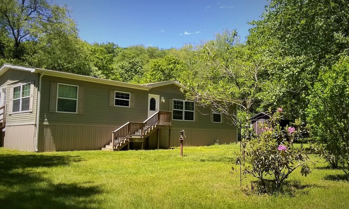Cranberry Casa | Creekside Comfort