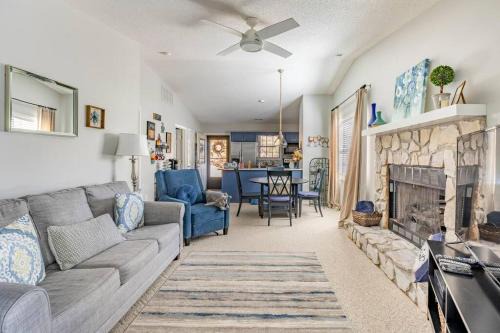 Franklin Casa | Creekside Gated Golf Mtn Villa w/fast wifi & paved