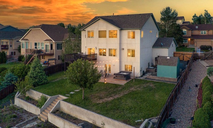 Northeast Colorado Springs Casa | Creekside Mountain View Retreat, Hot Tub, Sleeps 14, 6 Kings, 5 bathrooms