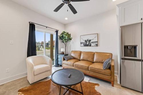Lafayette Apartamento | Creole House/KING bed/Relax in Cajun Comfort!