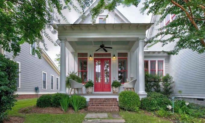 Lake Carolina Casa | Crepe Myrtle Cottage Charming