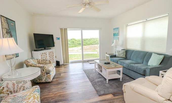 Butler Beach Casa | Creston House 11B