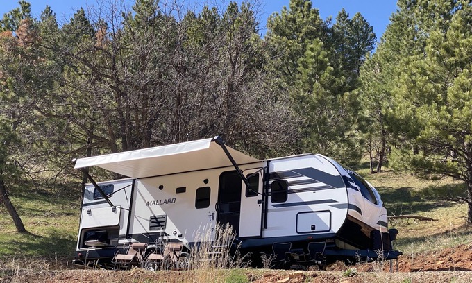 Deadwood Casa | Crook Mountain View rental