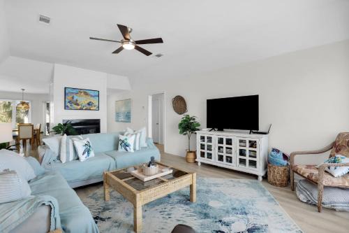 Oceanmarsh Subdivision Casa | Crooked Palm - Marsh Views on Nautical Watch with pool access