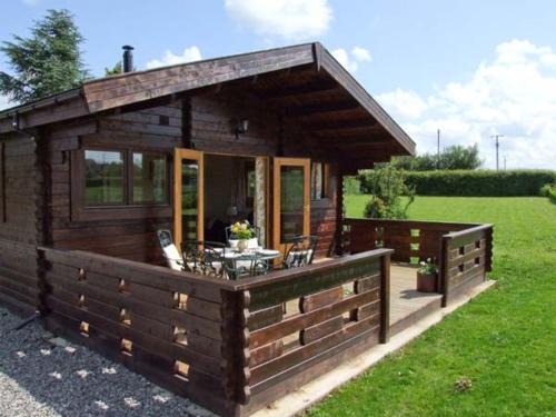 Pershore Casa | Cropvale Lodge