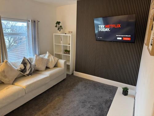 Waterloo Apartamento | Crosby Marina 2-BHK Apartment & Next to Liverpool