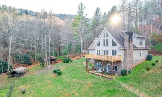 Moravian Falls Casa | Cross Creek Retreat NC Mountains 2BR Cabin