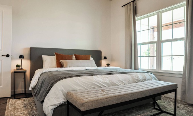 Fredericksburg Cabaña | Cross Mountain Cottages 4 | Near Wine Road 290 & Events