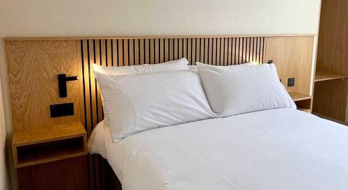 Otley Hotel | Cross Pipes Tavern and Rooms