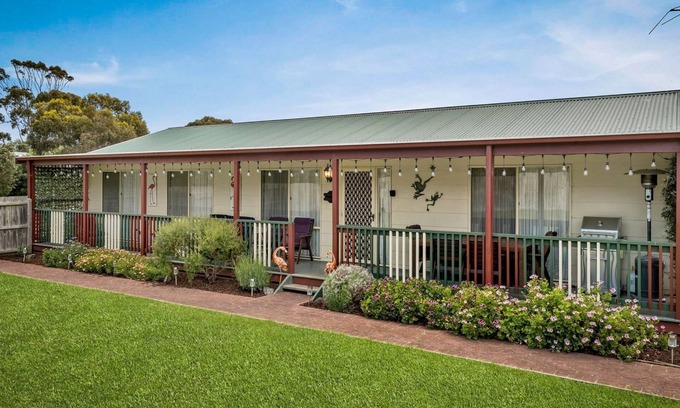 Wimbledon Heights Casa | Cross Rhodes in Wimbledon Heights