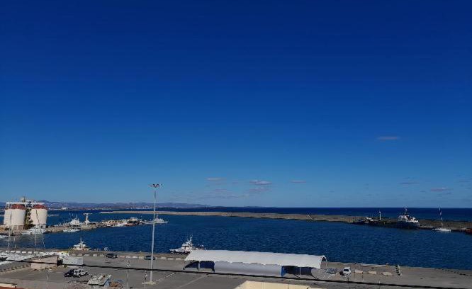 Crotone Apartamento | Crotone centralissimo, vista mare