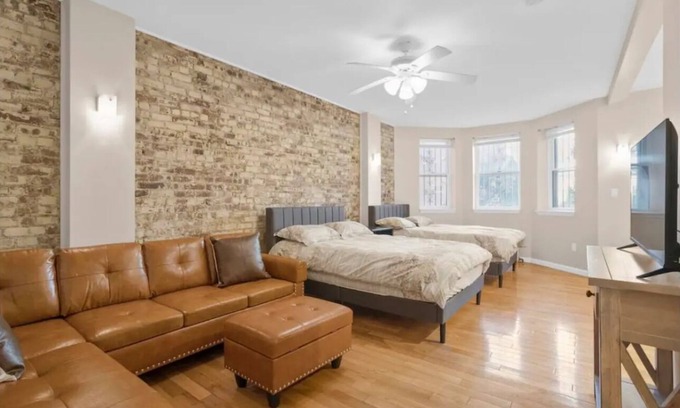 Crown Heights Apartamento | Crown Heights Studio Near Subway + Private backyard