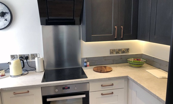 Newbury Apartamento | Crown House a new development with unique features (56aC)