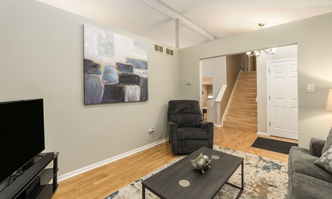 Crown Point Casa | Crown Point Indiana Rental
