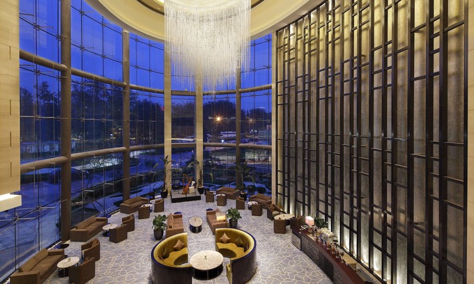 Wangjing Hotel | Crowne Plaza Beijing Lido by IHG