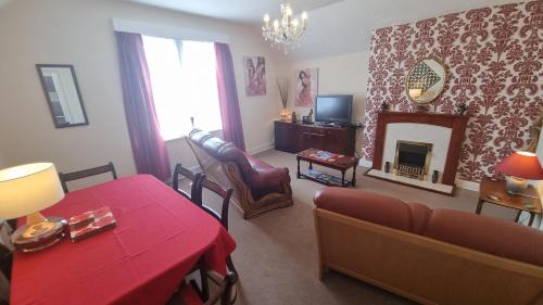 South Cliff Apartamento | Cruden Villa - Second Floor Apartment