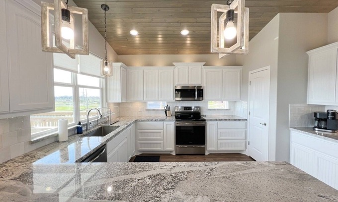 Crystal Beach Condominio | Crystal Blue 3 Bedroom Home by RedAwning