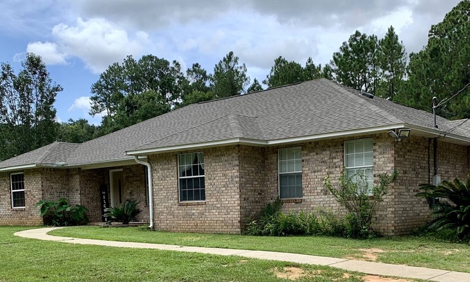 Milton Casa | Crystal Creek House with Pool & Hot Tub