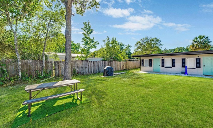 Homosassa Apartamento | ‼️Crystal River Resort Haven‼️ Fish Station, BBQ