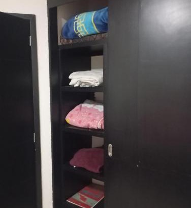 Zapopan Casa | Cuarto amueblado
