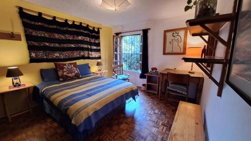 Coyoacán Casa | Cuarto baño sala San Angel cerca de ITAM UNAM Bazar Sábado