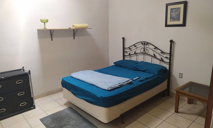Mexicali Casa | Cuarto Cómodo Centrico